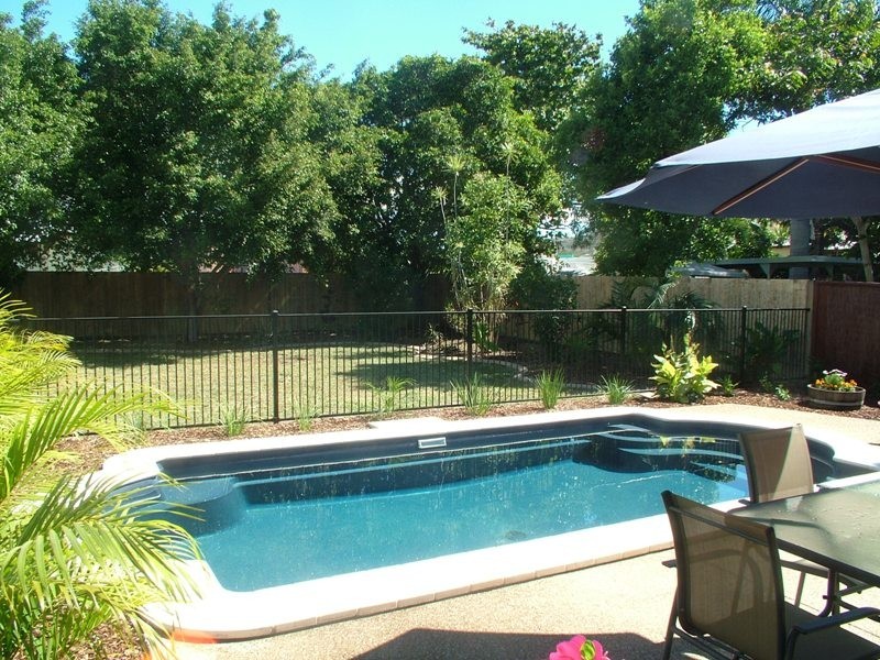 12 Ninth Avenue, Railway Estate QLD 4810