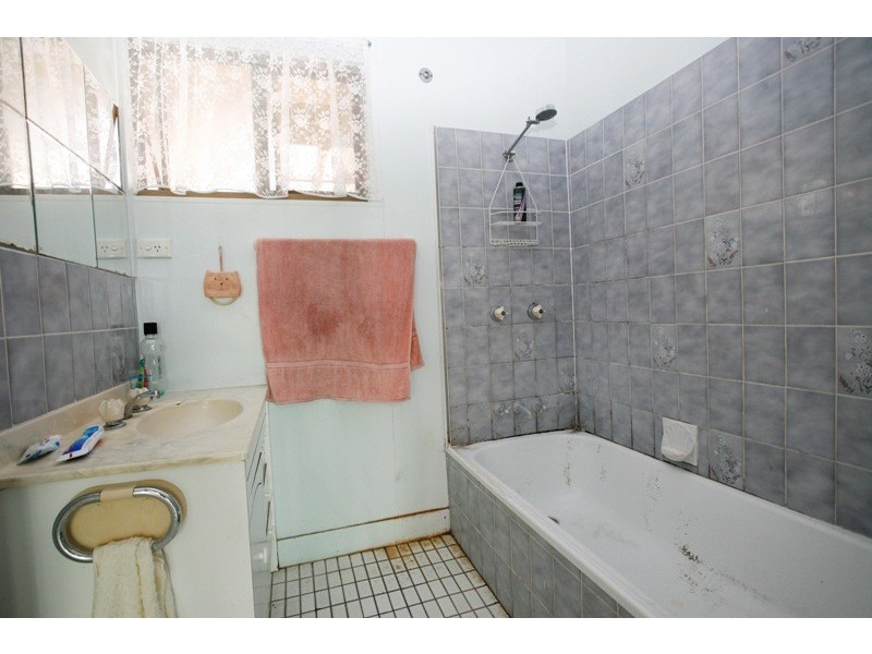 5 Rossato Court, Rasmussen QLD 4815