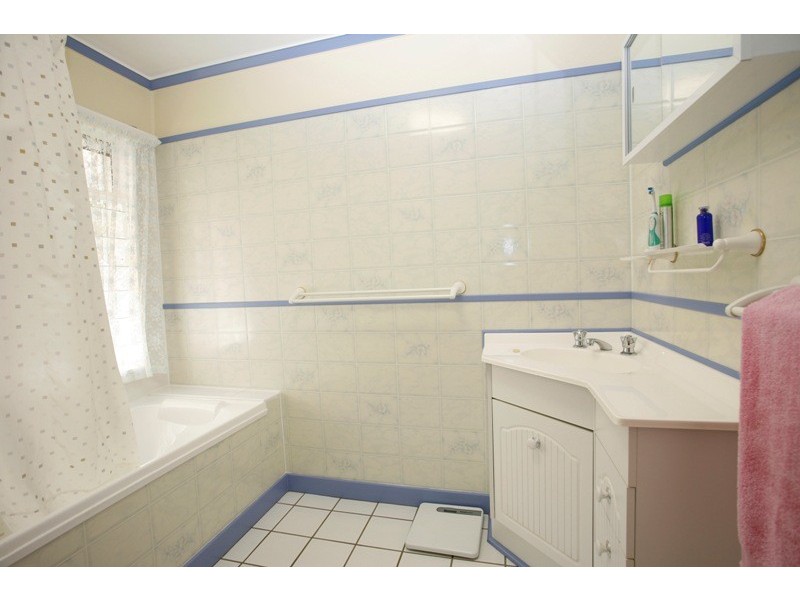 45 Hammett Street, Currajong QLD 4812