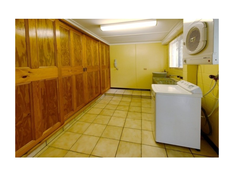 210 Upper Miles Avenue, Kelso QLD 4815