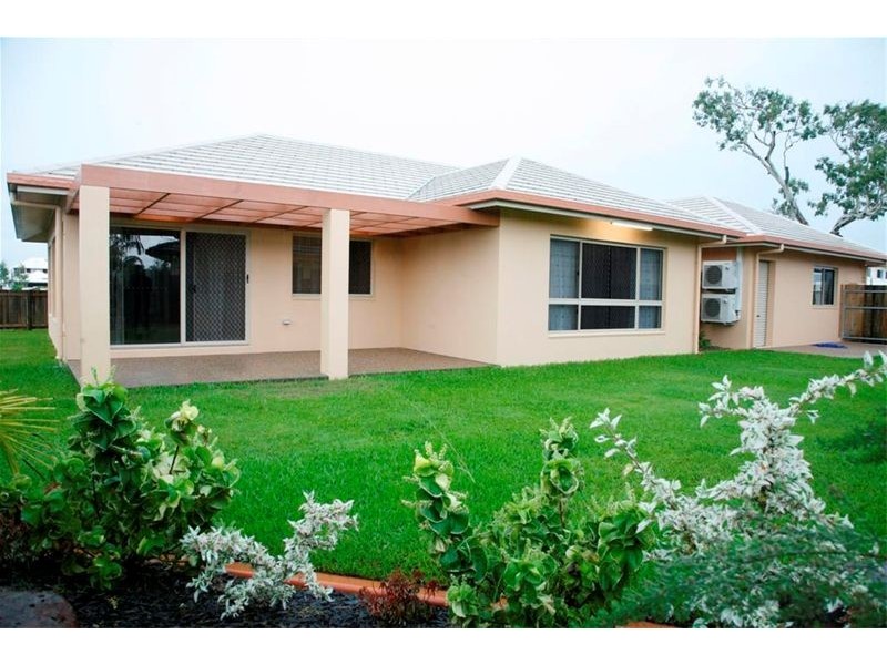 18 Somerville Place FAIRFIELD WATERS, Idalia QLD 4811