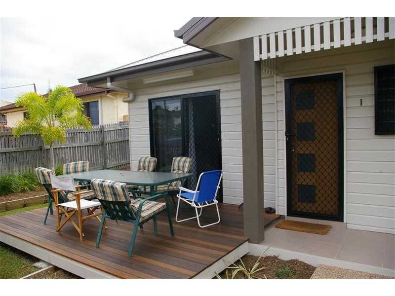 97 Livingstone Street, Townsville QLD 4810