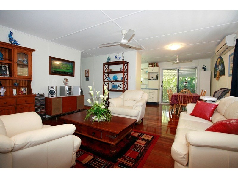 222 Charles Street, Cranbrook QLD 4814