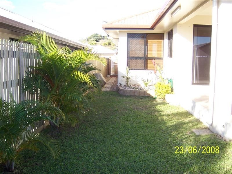 39 Belyando Bend RIVERSIDE Gardens, Douglas QLD 4814