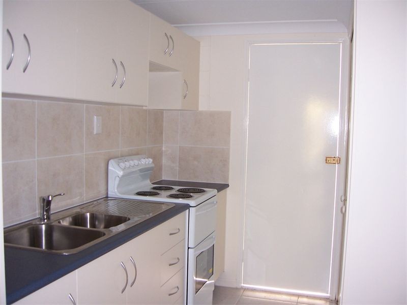 17 Maroong Street, Currajong QLD 4812