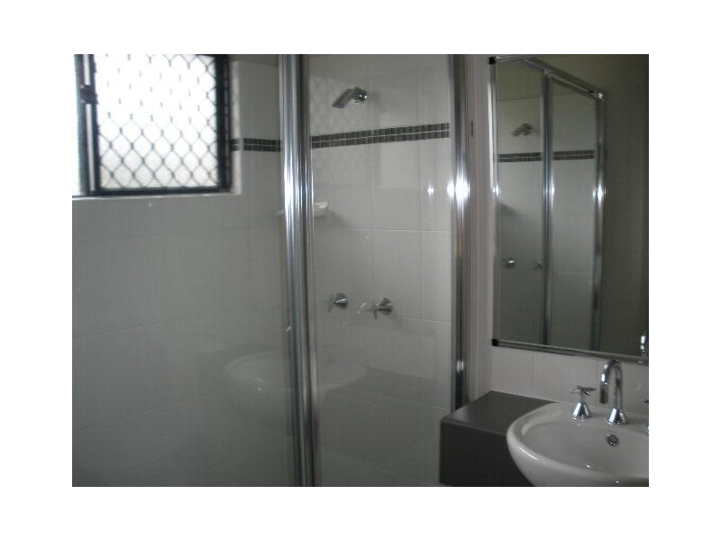 13 Daintree Drive, Bushland Beach QLD 4818