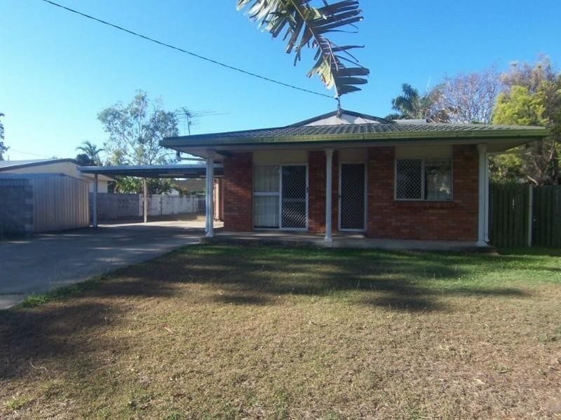 2 Turra Court, Mount Louisa QLD 4814