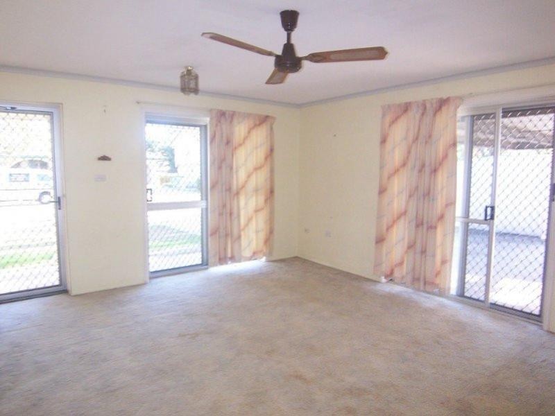 2 Turra Court, Mount Louisa QLD 4814