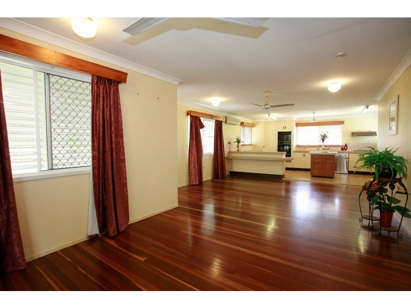 3 Bedarra Court, Kirwan QLD 4817