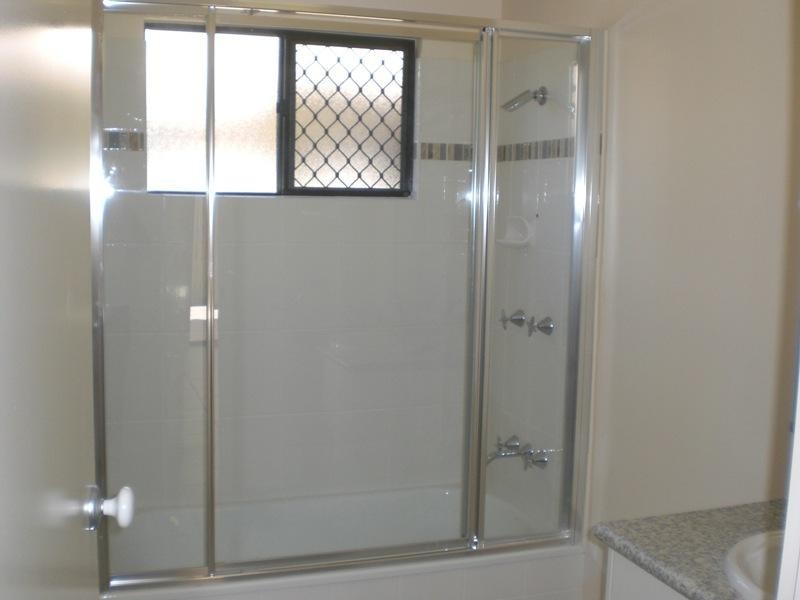 10 Johnlan Avenue, Bohle Plains QLD 4817