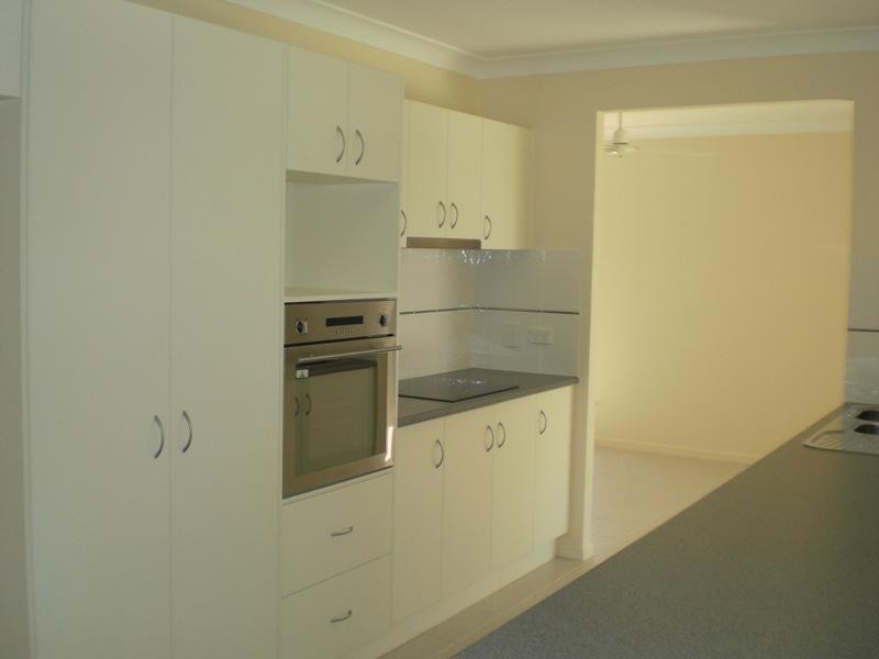 10 Johnlan Avenue, Bohle Plains QLD 4817