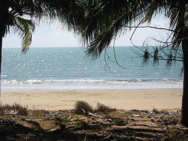 1/34 Coral Street, Saunders Beach QLD 4818