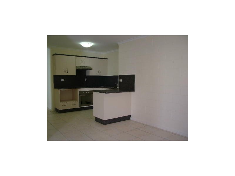 7 Warburton Street, North Ward QLD 4810