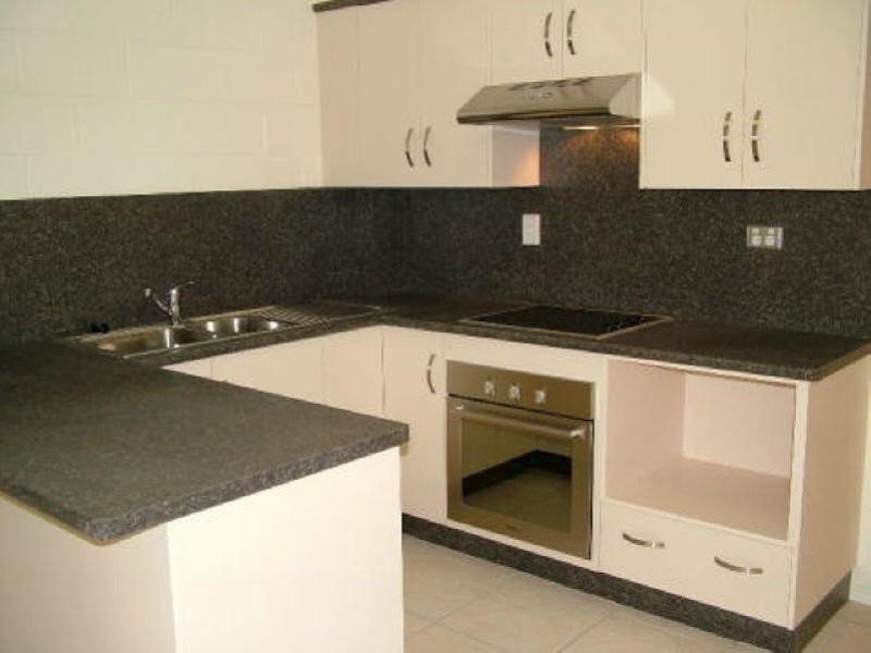 7 Warburton Street, North Ward QLD 4810