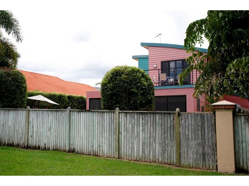 13 Yale Close, Douglas QLD 4814