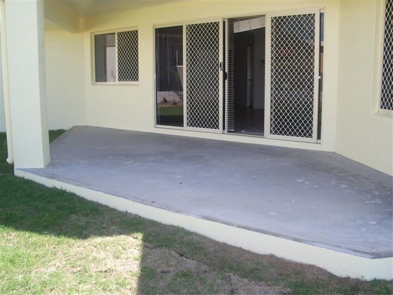 21 Monte Visto Court, Mount Louisa QLD 4814