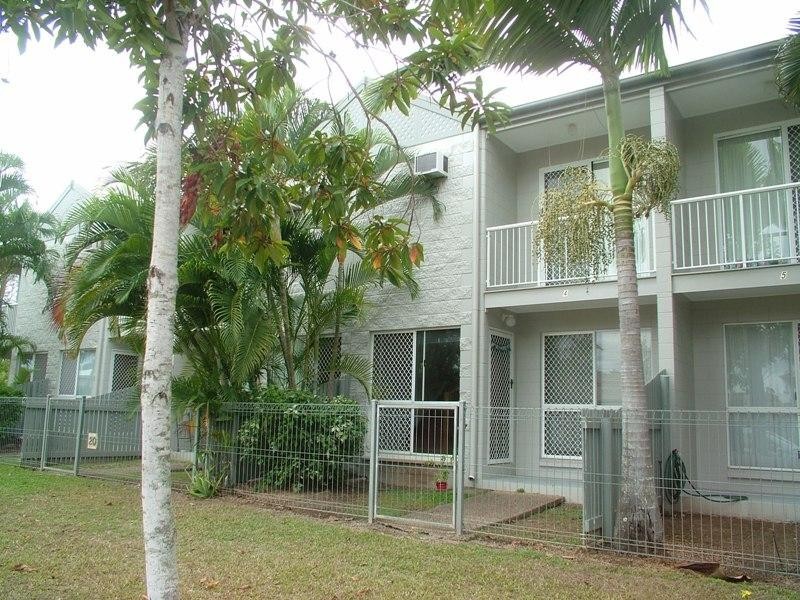 4/20 Cheyne Street, Pimlico QLD 4812