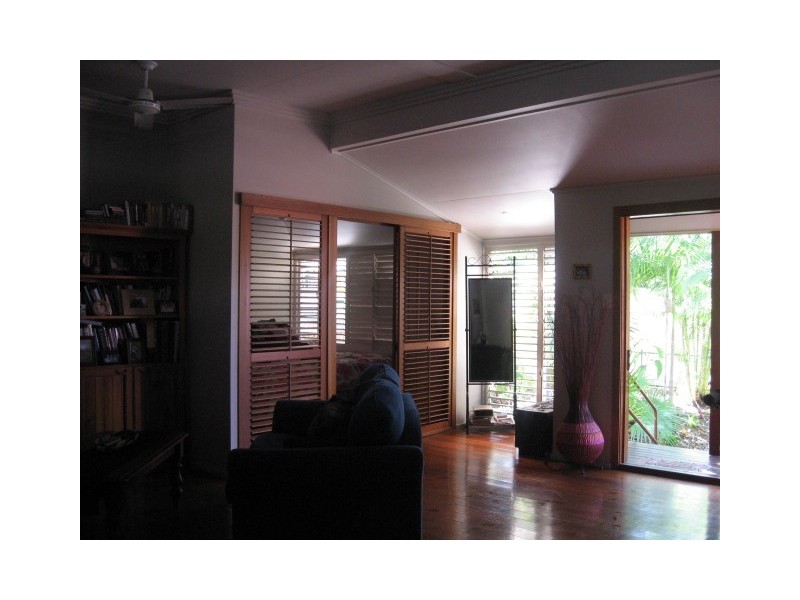 11 Fifth Avenue, South Townsville QLD 4810