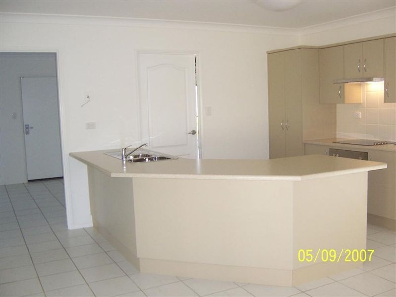 3 Daintree Drive, Bushland Beach QLD 4818