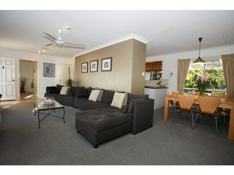 17 Pepperwood Street, Deeragun QLD 4818