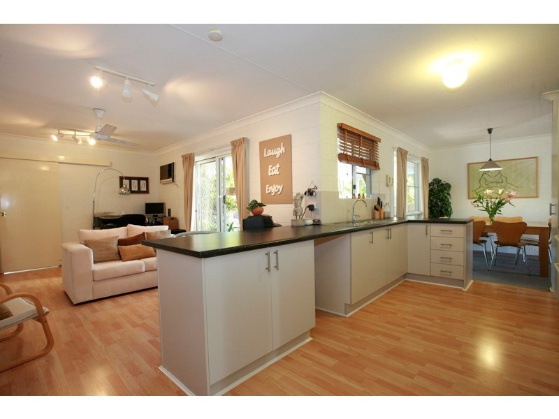 17 Pepperwood Street, Deeragun QLD 4818