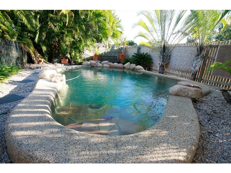 17 Pepperwood Street, Deeragun QLD 4818