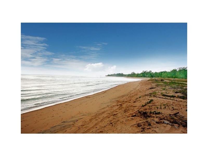 4 The Esplanade, Toolakea QLD 4818