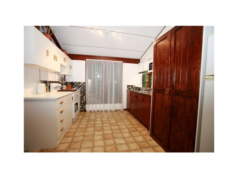 4 The Esplanade, Toolakea QLD 4818