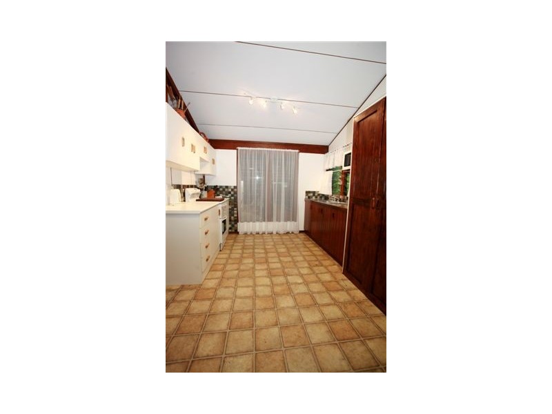 4 The Esplanade, Toolakea QLD 4818
