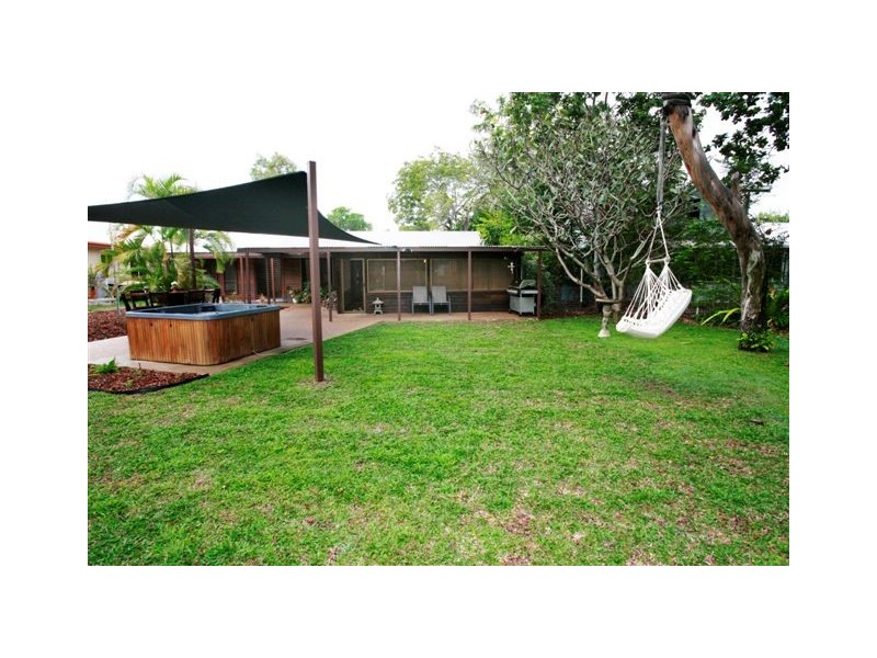 4 The Esplanade, Toolakea QLD 4818