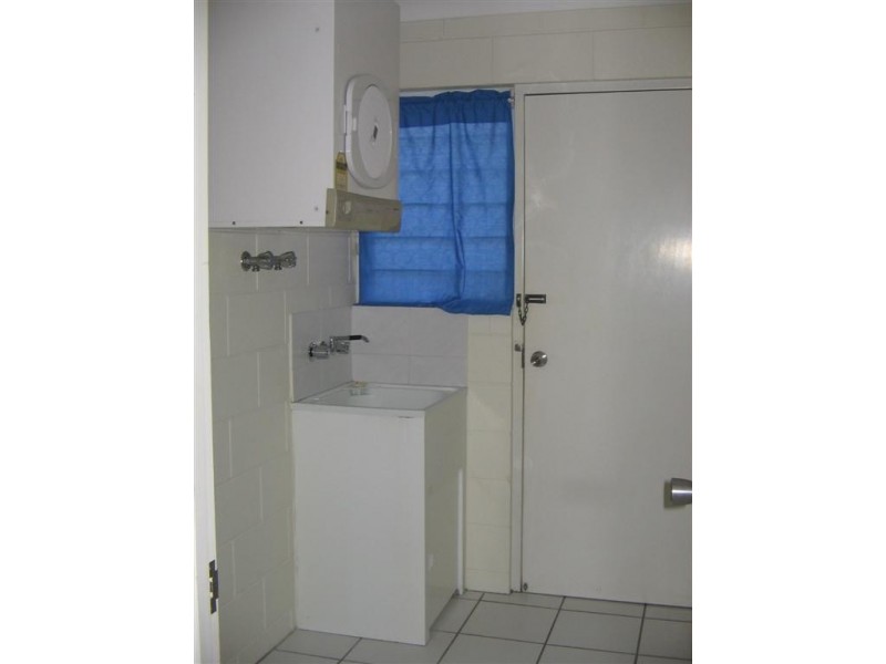 1/37 Ralston Street WEST End, Townsville QLD 4810