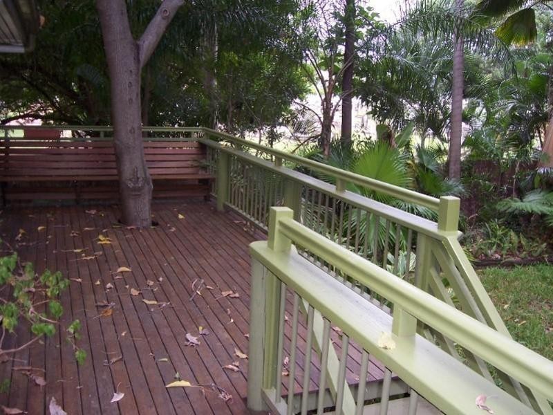 19 Lamington Road, West End QLD 4810