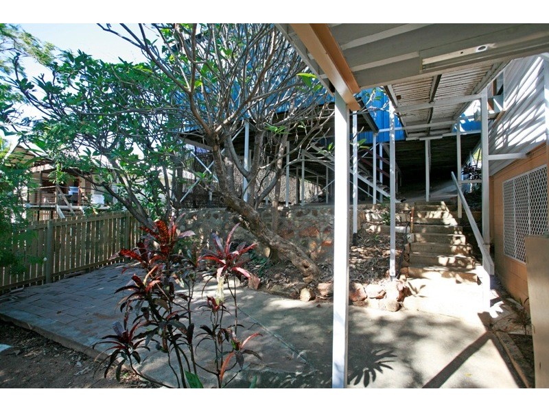 23 Gilbert Crescent, North Ward QLD 4810