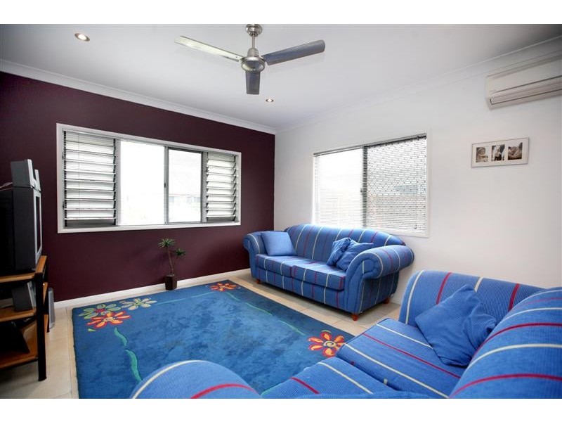 5 Lilydale Pocket FAIRFIELD WATERS, Idalia QLD 4811