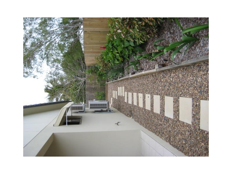 2/53 Findlater Street, Oonoonba QLD 4811