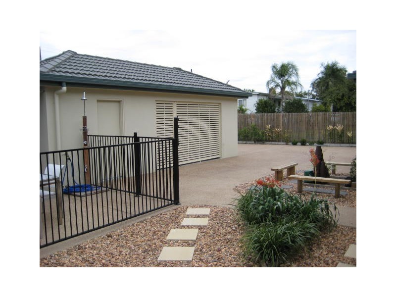 2/53 Findlater Street, Oonoonba QLD 4811