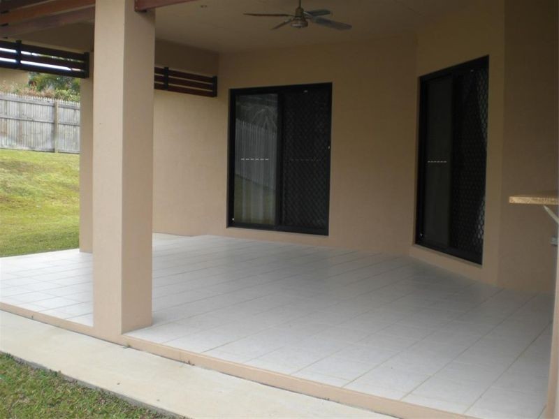 15 Timbury Way CRESTBROOK, Mount Louisa QLD 4814