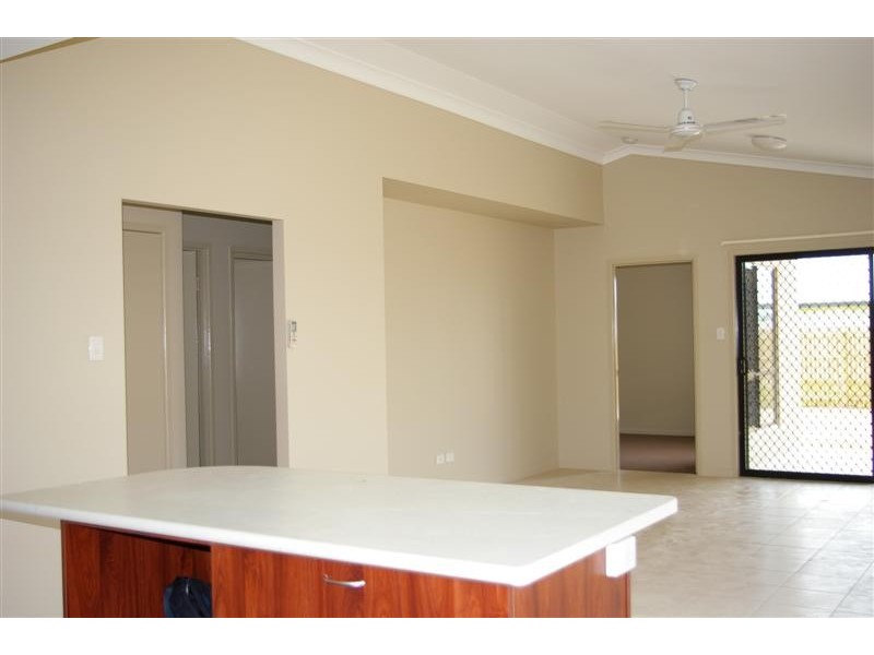 4 Limerick Way KINGSTON Park, Burdell QLD 4818