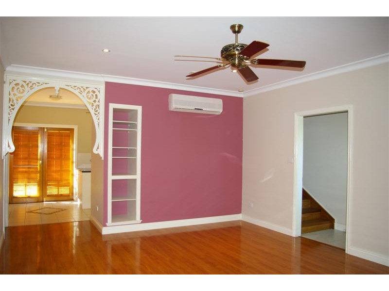 93 Perkins Street, South Townsville QLD 4810