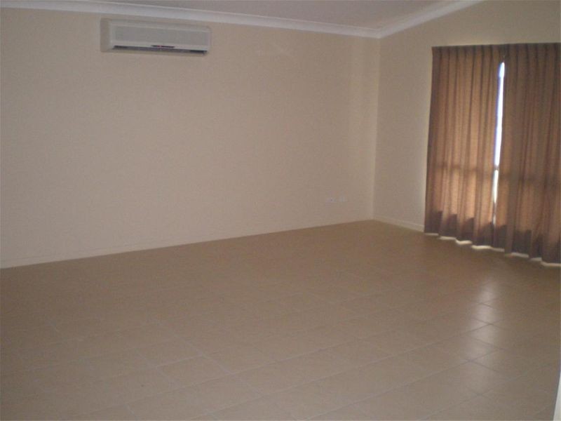 4 Fontwell Court, Burdell QLD 4818