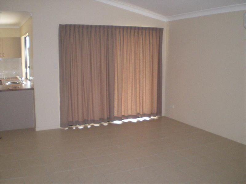 4 Fontwell Court, Burdell QLD 4818