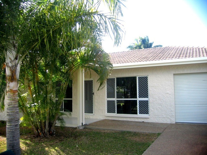 135 Kern Brothers Drive, Kirwan QLD 4817