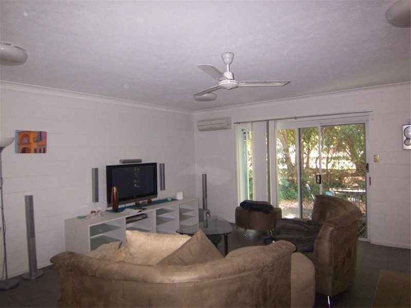 2/19 Second Avenue, Railway Estate QLD 4810