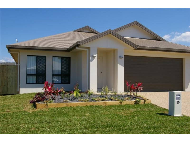 15 Sovereign Terrace FAIRFIELD WATERS, Idalia QLD 4811