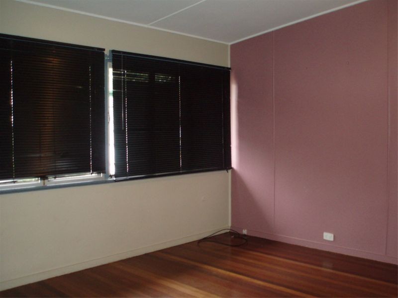 27 Ellimatta Avenue, Cranbrook QLD 4814