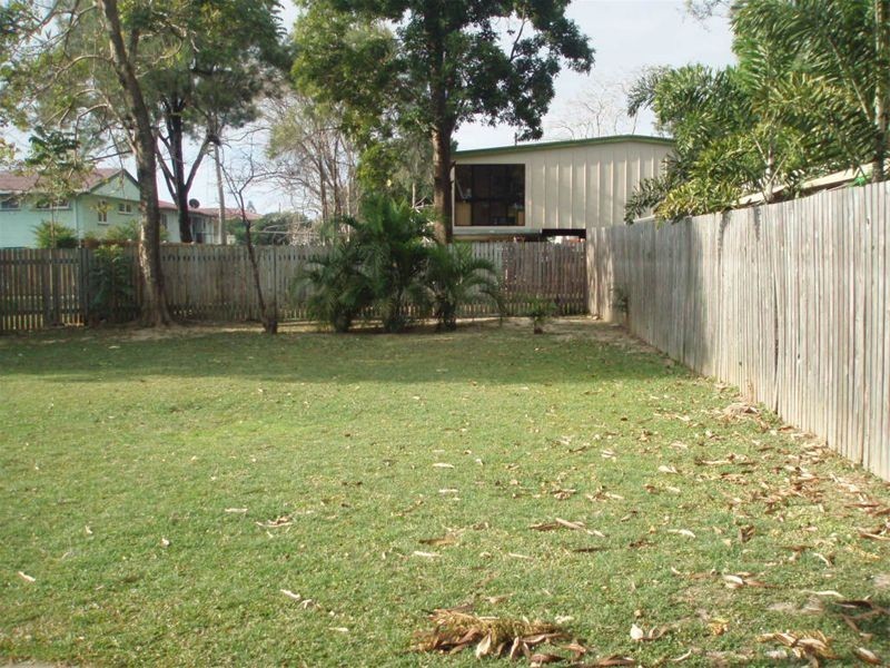 27 Ellimatta Avenue, Cranbrook QLD 4814