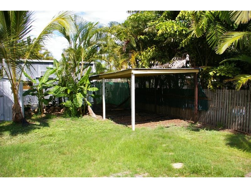 33 Perkins Street, South Townsville QLD 4810