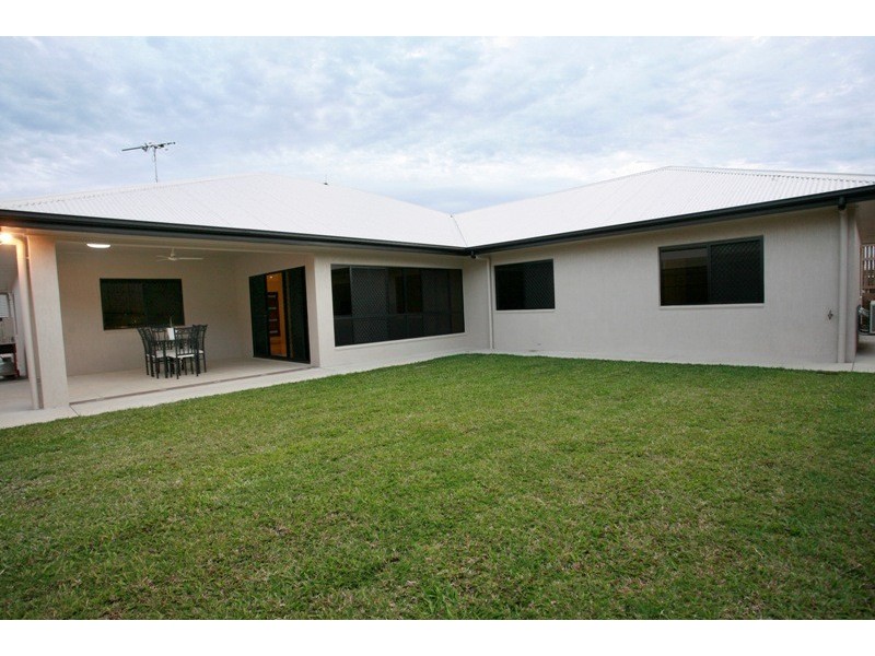 21 Knox Circuit, Mount Louisa QLD 4814