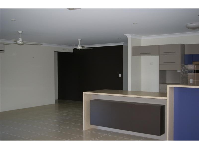 19 Chesterton Court WILLOWBANK, Kirwan QLD 4817