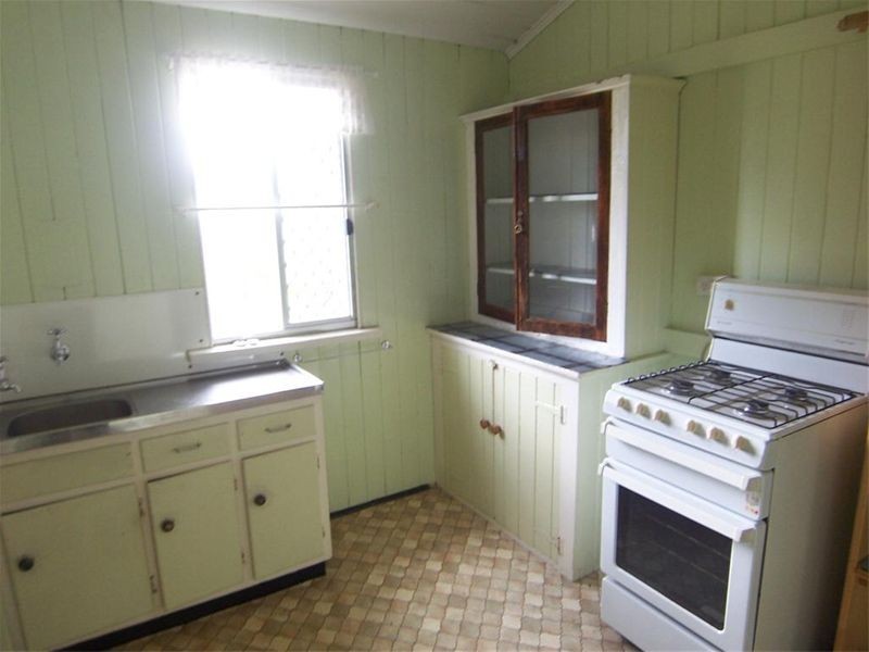 15 Crowle Street, Hyde Park QLD 4812